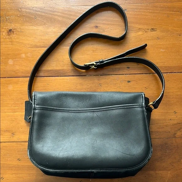 Vintage Coach City Bag 2004 - Picture 6 of 10